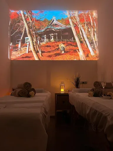 Sala de masajes terapéuticos en spa